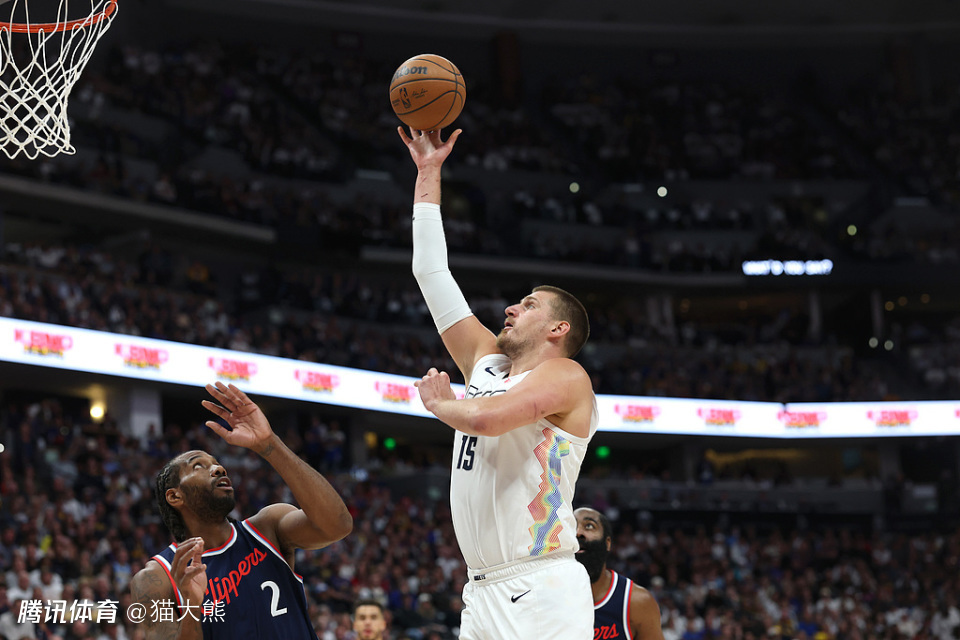 爱游戏- 穆雷打快船 